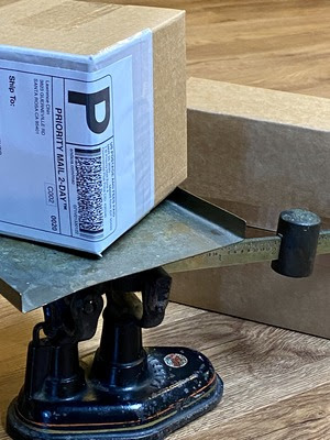 shipping package with scale