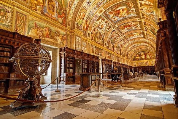 أجمل 16 مكتبة في العالم بالصور 413327