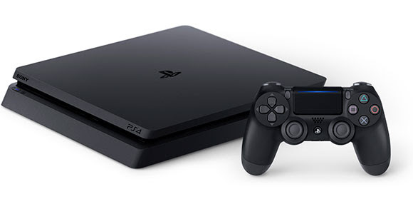 名越総合監督サイン入PlayStation(R)4(ジェット・ブラック 500GB)