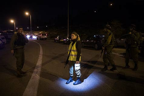 Israeli security near Otniel.