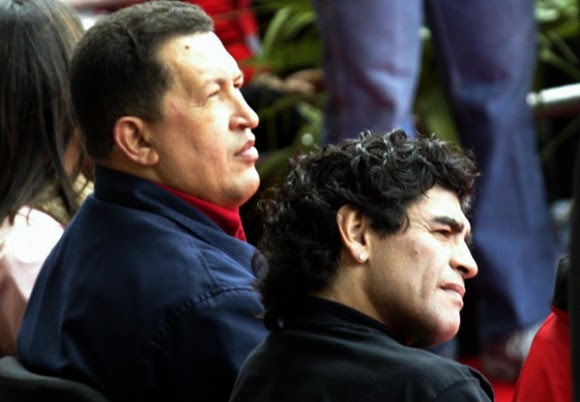 Chávez y Maradona en Cumbre de los Pueblos, Mar del Plata. Foto: Ismael Francisco/Cubadebate.