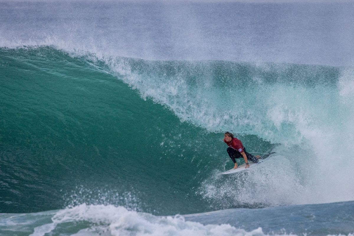 Multiple Athletes Celebrate Championship Tour Qualification at the Corona  Saquarema Pro