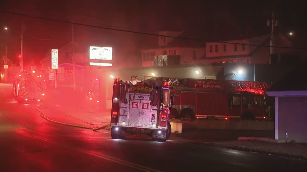  Fire breaks out at West Warwick laundromat