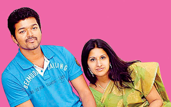 బండమొహం, వీడు హీరో ఏంటి... అన్నారు!<br />