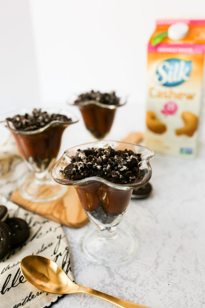 Cookies and Cream Chocolate Pudding cups