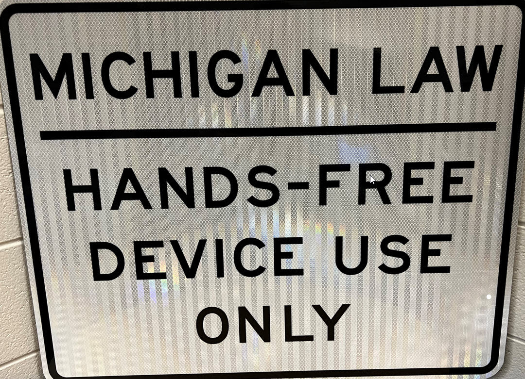 Hands free sign