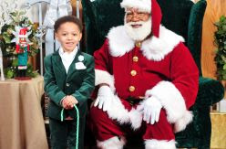 Santa Claus solo puede ser blanco y Baltasar pintado de negro: iconos navideños que reabren el debate del racismo