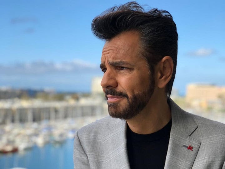 Acusan a Derbez de 'sentirse' extranjero en su propio país Acusan a Derbez de 'sentirse' extranjero en su propio país