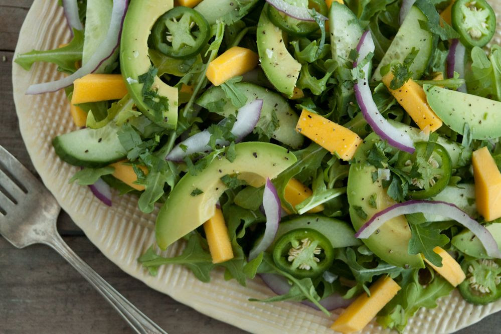 ensalada de palta y cebolla