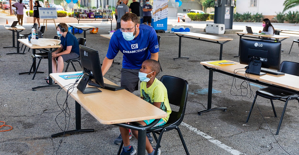 Inner-City LA Nonprofit Turns Parking Lot Into Classroom for Online Learning