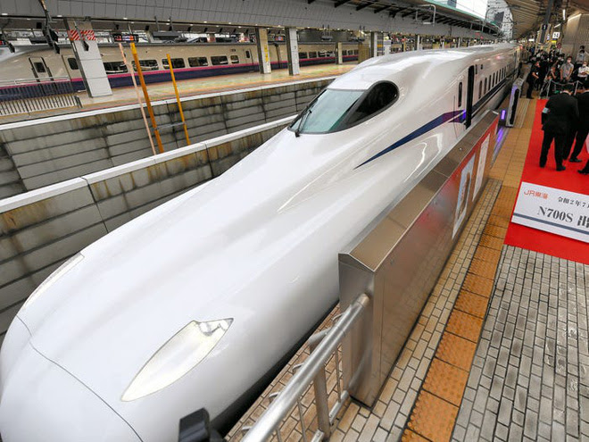 Cùng nhìn lại lịch sử hoạt động của tàu siêu tốc Shinkansen, niềm tự hào Nhật Bản với phiên bản mới nhất có thể chạy ngon ơ ngay cả khi động đất - Ảnh 32.