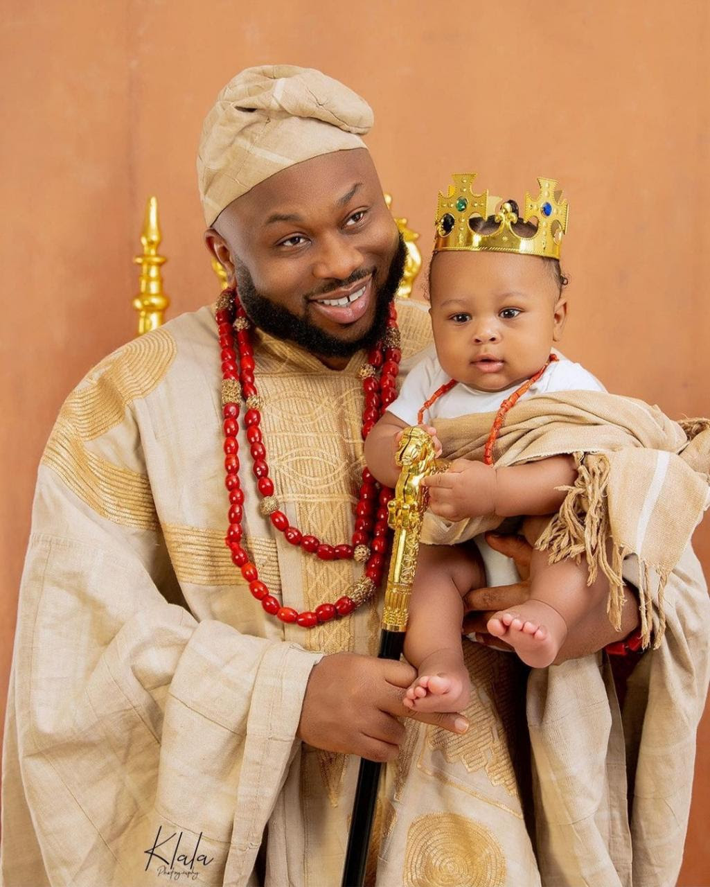 Olakunle Churchill and Rosy Meurer show their son