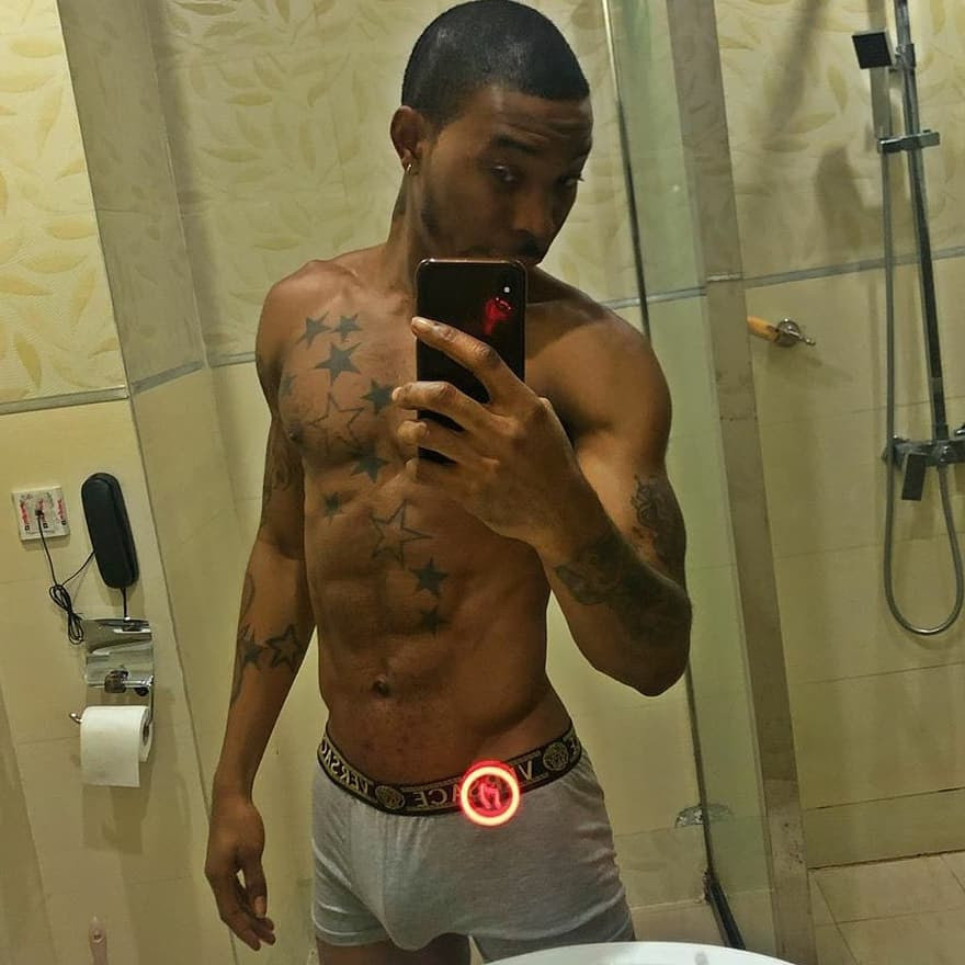 Solid Star puts his eggplant on display (photos)