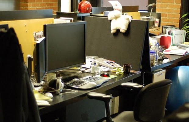  لماذا يجب عليك امتلاك مكتب فوضوي ؟