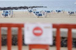 ERTE, cierres de hoteles y turistas a la espera de salida: el estado de alarma golpea a los municipios turísticos de Canarias