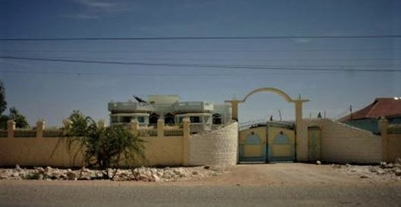 Residential area of Burau (Burco), in the self-declared, autonomous state of Somaliland in Somalia. (Wikipedia)