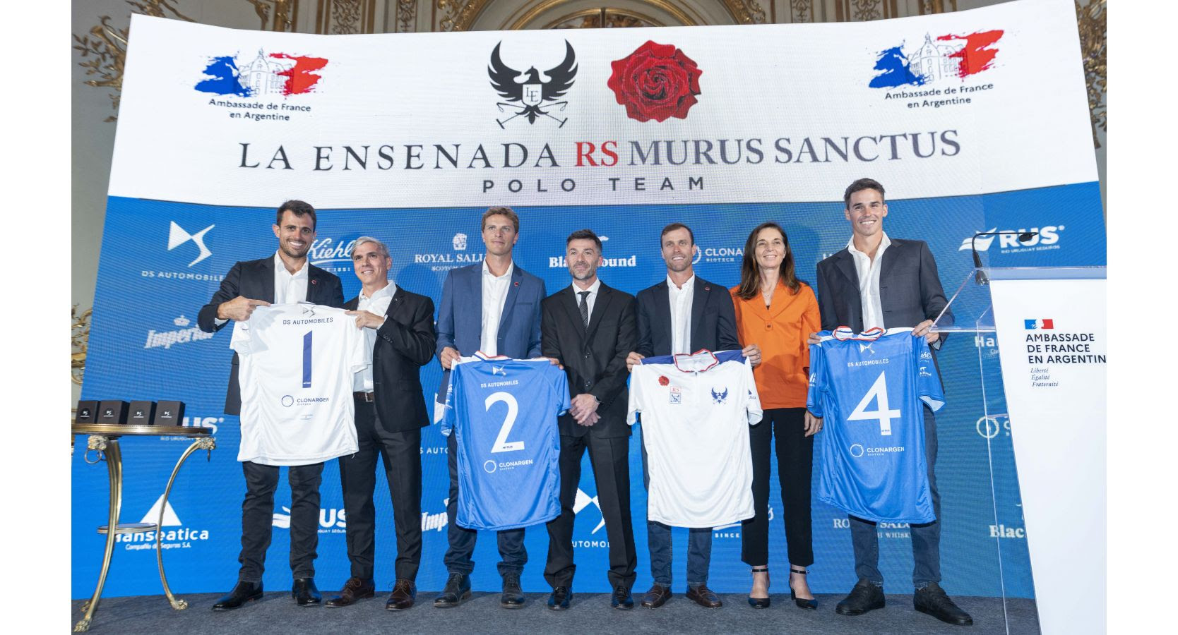 DS AUTOMOBILES junto a La Ensenada RS Murus Sanctus Polo Team en la presentación oficial 2022