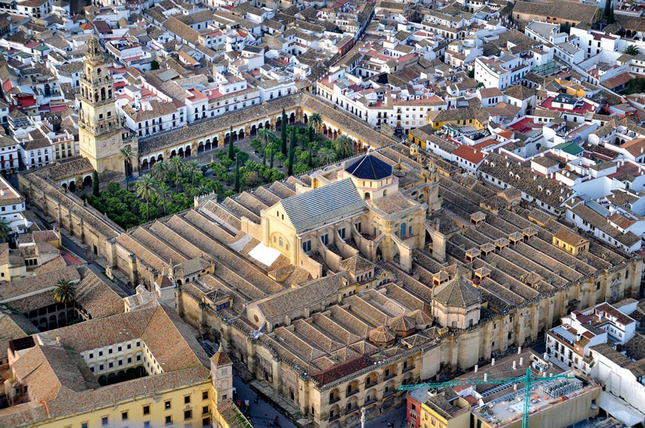 RECOMENDADO: Lo que la Iglesia expolió: radiografía de las inmatriculaciones en Andalucía