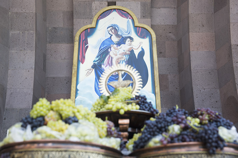 Etchmiadzin Grape Blessing