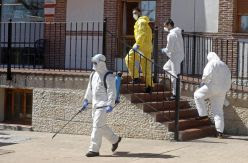 Víctimas invisibles: los ancianos que mueren con coronavirus en residencias no cuentan en las cifras oficiales de Madrid