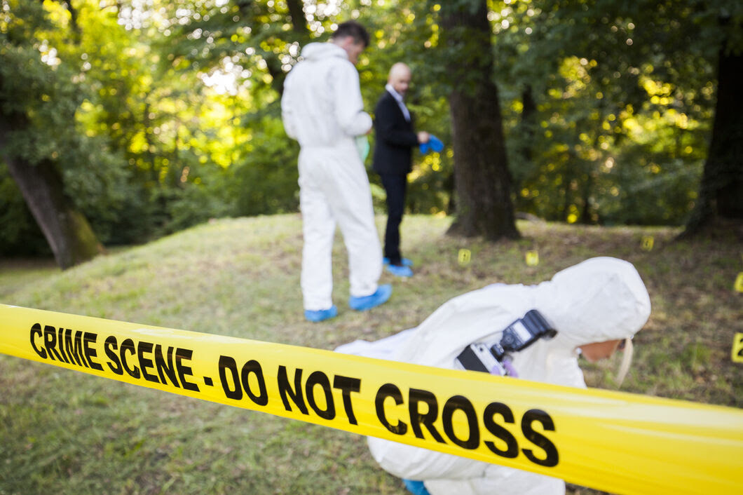 People at a crime scene investigating
