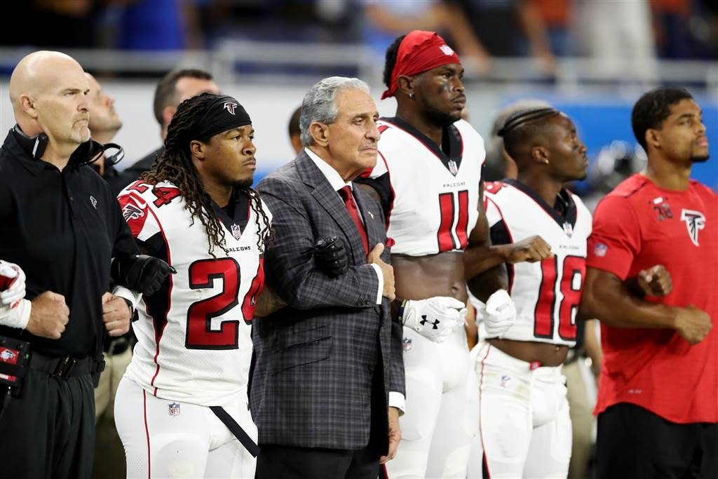 The NFL Crashes and Burns! The Boycott Begins! The NFL Crashes and Burns! The Boycott Begins!