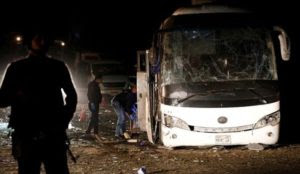 Egypt: Muslims murder at least four, injure 11 in bombing of tourist bus near Pyramids