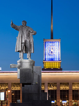 Monument to Vladimir Lenin next to Filnald Railway Station in St Petersburg, Russia