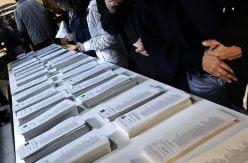Solo la mitad de los jóvenes irá a las urnas en una campaña que casi no habla de ellos