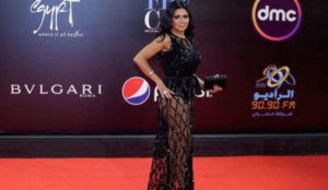 Egypt: Actress could get five years prison for wearing see-through dress that showed her legs