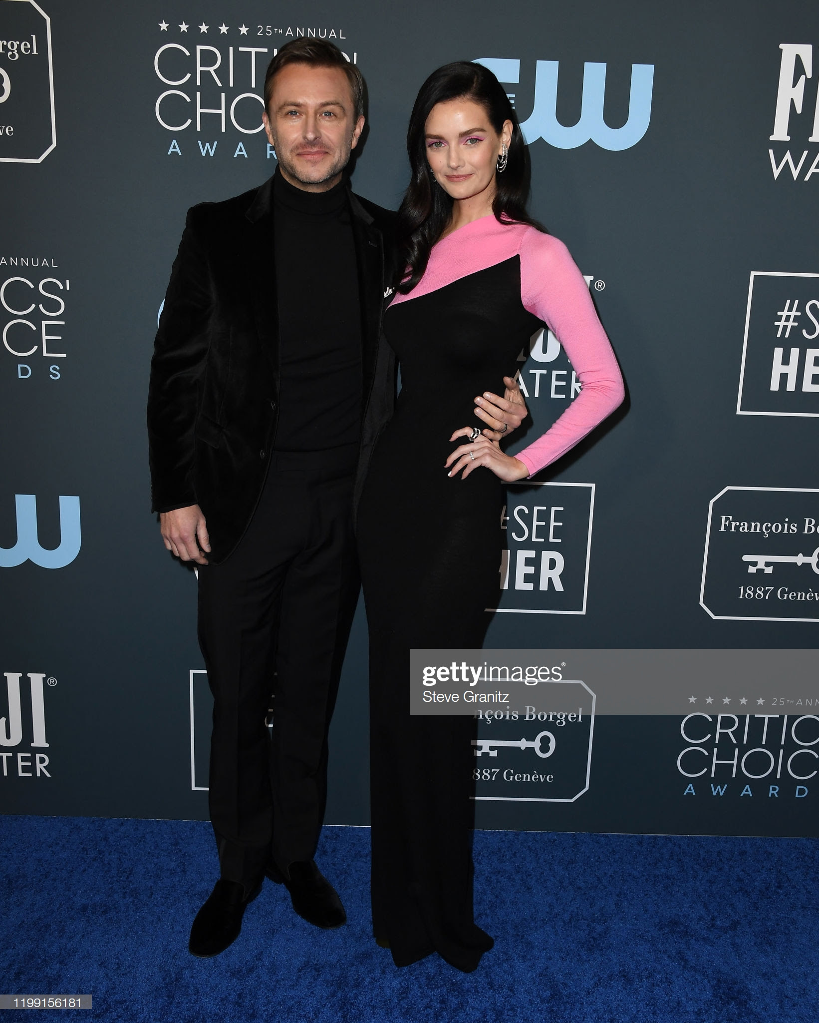 Jennifer Lopez y Emily,entre las celebrities que apostaron por Jimmy Choo en los Critics' Choice Awards 183a4f3e b68f 4513 a04f 01781247a64b - Jennifer Lopez y Emily,entre las celebrities que apostaron por Jimmy Choo en los Critics' Choice Awards