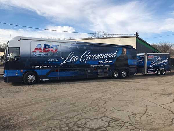 Lee Greenwood bus