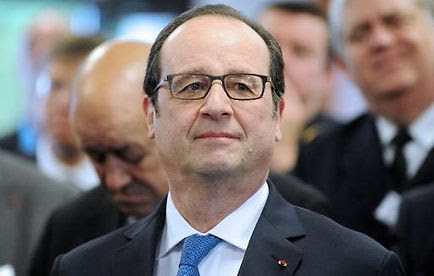 Le président François Hollande le 30 avril 2015 à Brest