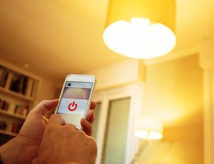 Einfach ausspioniert: Smarte Glühbirnen sind ein großes Risiko (Foto: utsa.edu)