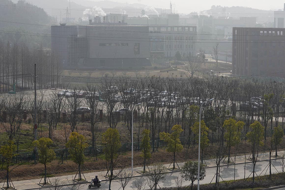 New Book Confirms Fauci’s NIH Funded Wuhan Bat-COVID Experiments At Understaffed Chinese Lab ?url=https%3A%2F%2Fstatic.politico.com%2F68%2F35%2F762ba0114fb68e2fd027a851458d%2F210307-rogin-wuhan-ap