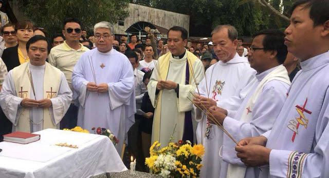 Ngo Dinh Diem- Le Ky niem 54 năm TT Diem Bi Sat Hai