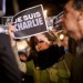 La protesta en la embajada de Francia en México contra el ataque al semanario Charlie Hebdo. Foto: Xinhua / Pedro Mera