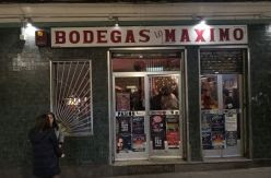Bodegas Lo Máximo: un local de boleros en Madrid que lucha por su supervivencia tras la compra por un fondo de inversión