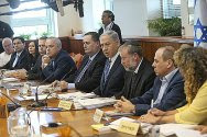 Prime Minister Netanyahu leading the weekly cabinet meeting Sunday morning.