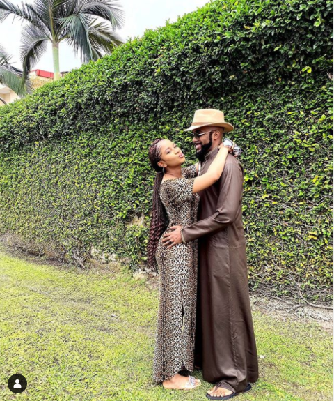 Loved-up photo of Banky W and his wife Adesua Etomi