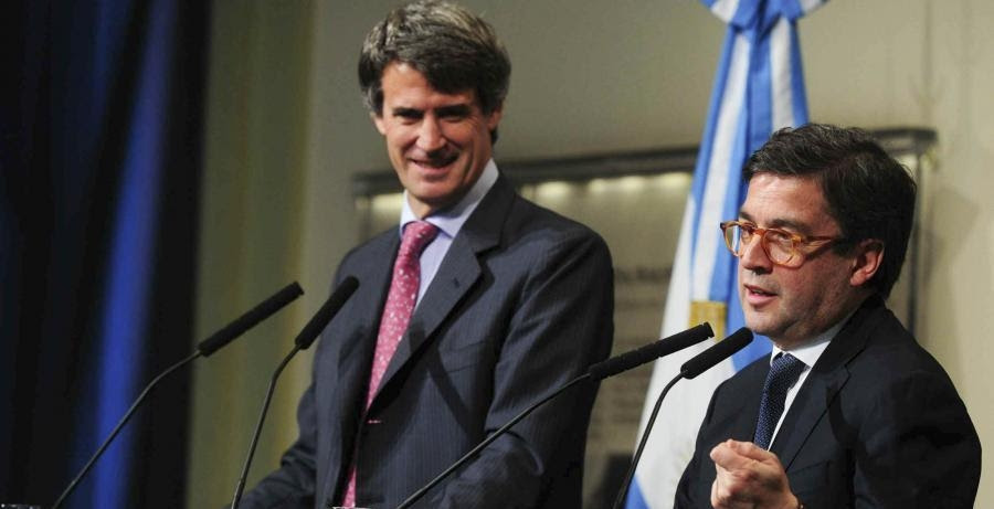 Prat Gay y Luis Moreno. El rostro del ministro argentino es un poema...