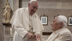 Los encuentros entre el Papa Francisco y el Papa emérito Benedicto XVI