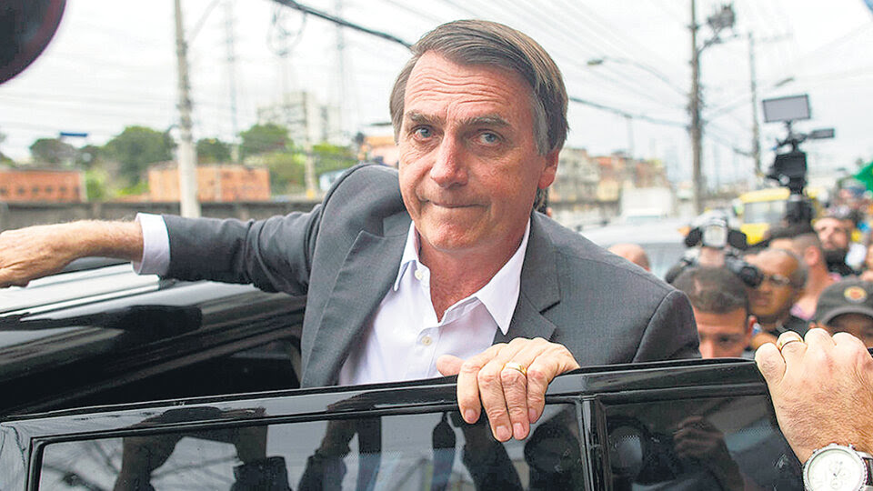 Bolsonaro reconoció hace 15 días que el tema le duele “en el corazón” y que es “amigo” de Queiroz.