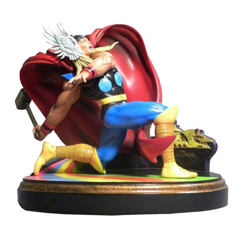 Image of Thor Premier Collection Statue - FEBRUARY 2021