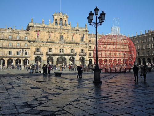 PlazaMayor_DSCN5090 shows the plaza in the city center of Salamanca, Spain
