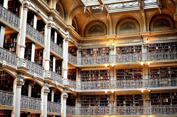 أجمل 16 مكتبة في العالم بالصور 413322