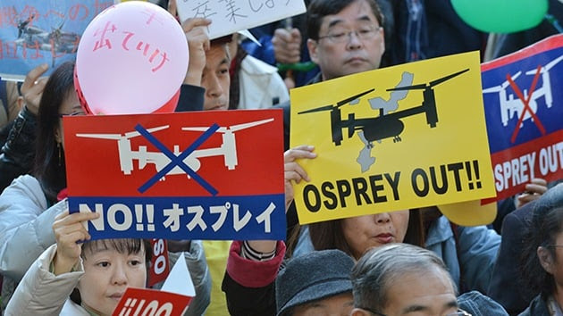 Protestas contra la presencia militar estadounidense en la isla de Okinawa