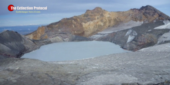 Scientists monitoring Mt Ruapehu after volcano displays signs of elevated activity Nz-volcano
