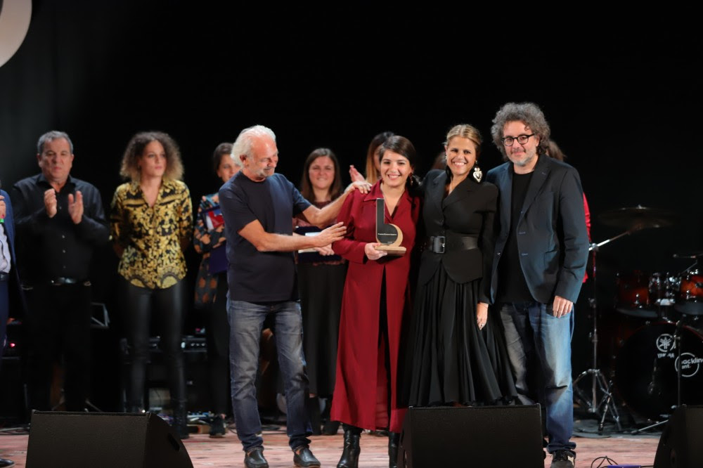 La vincitrice Cristiana Verardo con Gaetano d'Aponte, Tosca e Ferruccio Spinetti - foto di Giorgio Bulgarelli