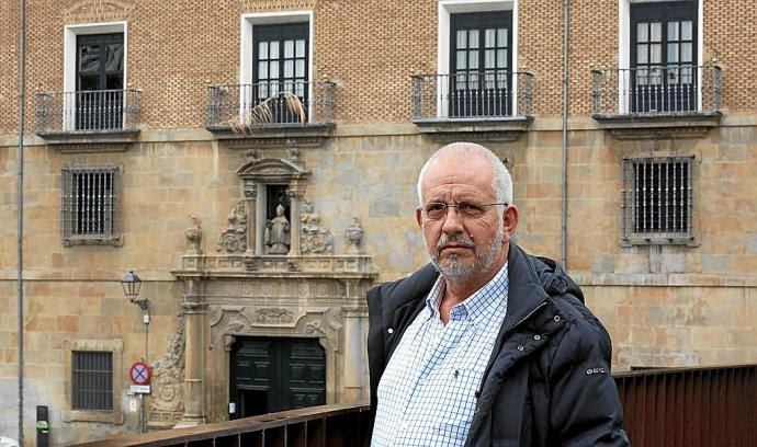 Andrés Valentín González: ＂La Iglesia ha registrado en Gipuzkoa 364 bienes gracias a una ley franquista que continuó hasta 2015＂